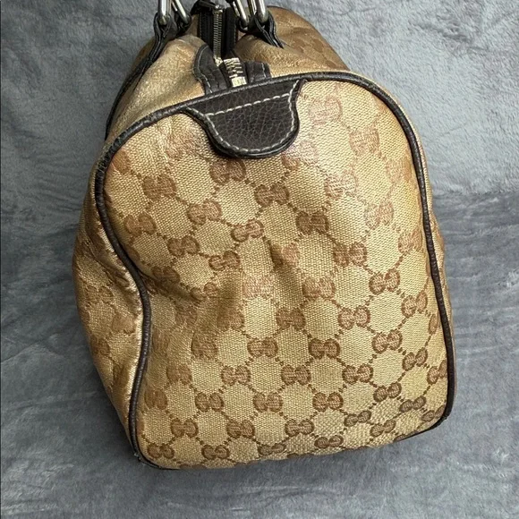 Gucci Tan and Dark Brown Monogram Tote - Picture 2 of 16